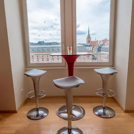 Cosy Kleber - 80m2 In The Heart Of Town Lejlighed *